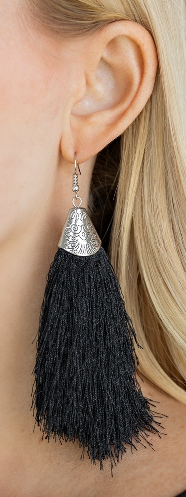 Tassel Temptress - Black
Fringe Earrings